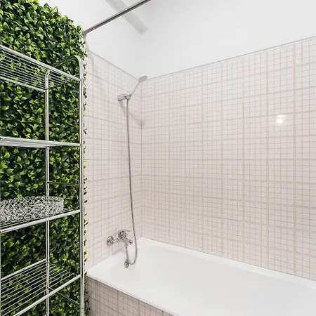 Guestready - Modern Cosy With A Terrace Apartment *